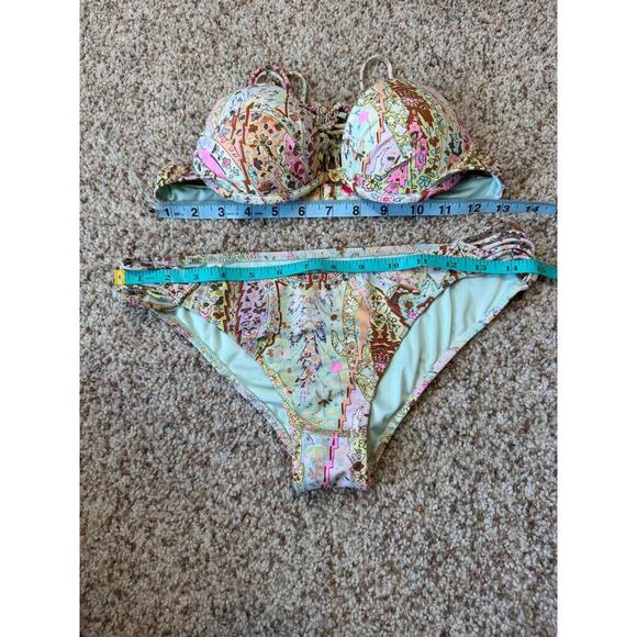 Victoria's Secret Bikini size Medium, floral, multicolor 2 piece, Boho design - Picture 10 of 10
